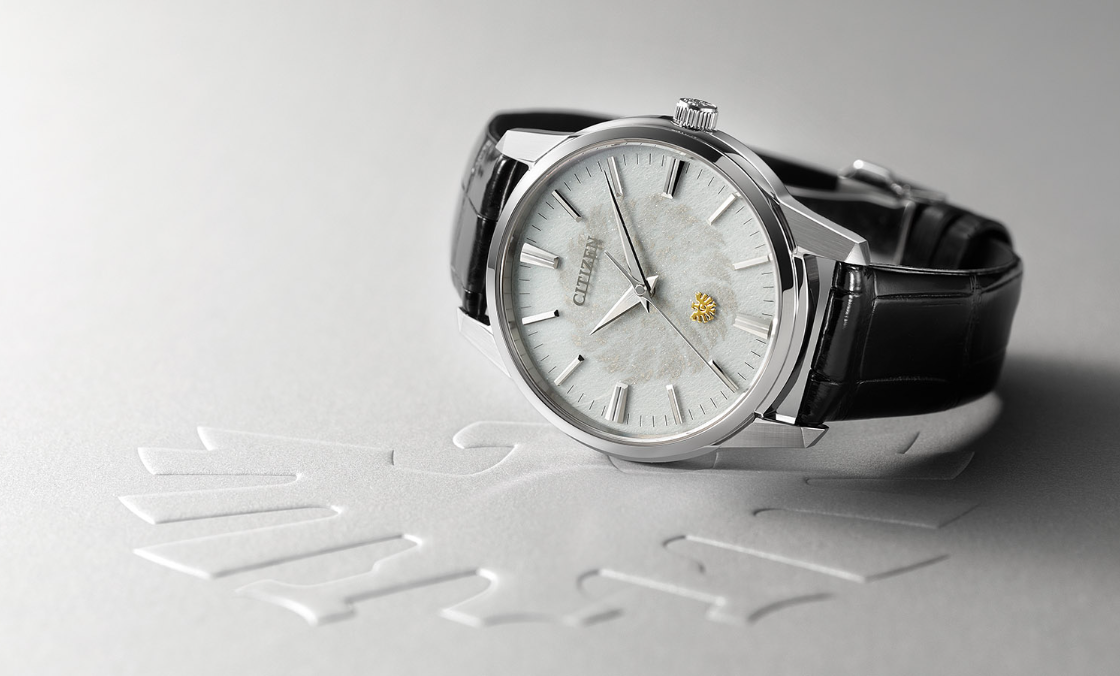 CITIZEN - The CITIZEN - AQ6101-02A - 手造和紙也做錶盤？不僅精準，更追求細膩：The CITIZEN Cal.0100光動能限量錶