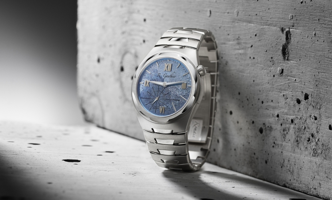ROMAIN GAUTHIER - C by Romain Gauthier - MON00555 - C by Romain Gauthier推出冰藍面鉑金鍊帶新作，再現極致工藝之美