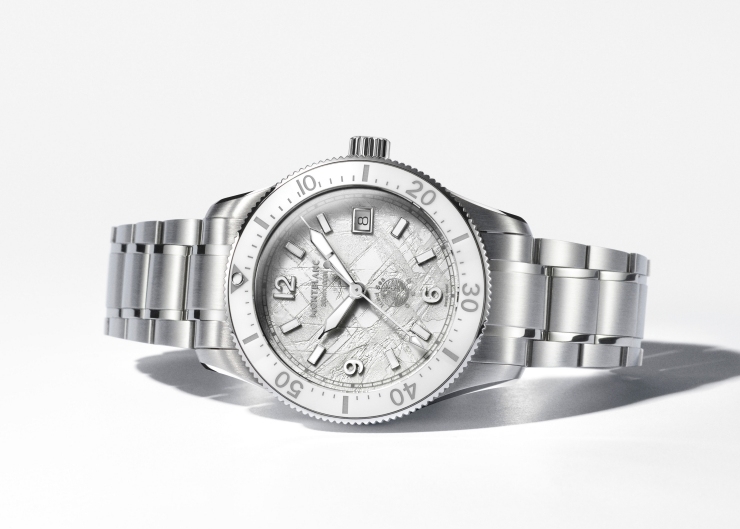 精巧出擊、零氧加身！MONTBLANC Iced Sea日期自動腕錶0 Oxygen 38mm新款登場