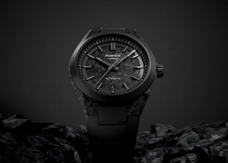 CASIO首款機械錶登場！EFK-100系列鍛造碳強勢來襲