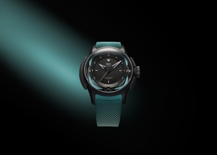 Toto Wolff親戴的IWC Big Pilot XPL登上慈善拍場，全數收益助力公益