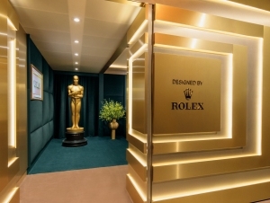 勞力士以奧斯卡®綠坊休息室設計誌慶Oyster蠔式腕錶面世百周年，黃金綠面Daytona同步矚目亮相