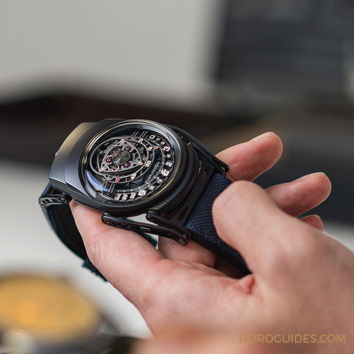 URWERK - SATELLITE - UR-100V BLUE - IG影響力人物：Johnathan Chan最愛的獨立製錶收藏