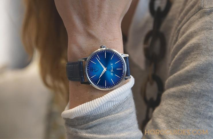 CORUM - HERITAGE - Z082/03590 - 紅藍綠 CORUM La Grande Vie 新系列、新經典、新色調