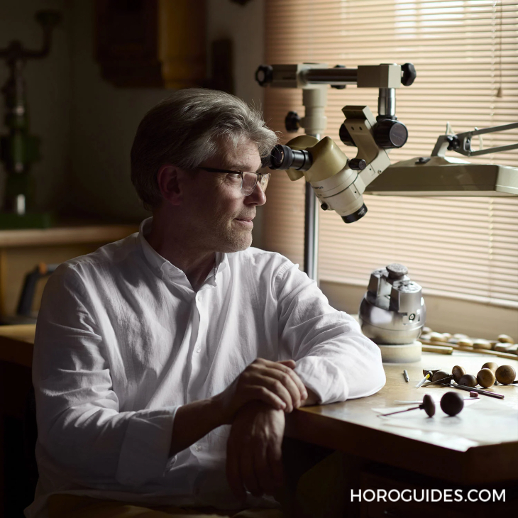 MB&F - PERFORMANCE ART - 04.RL.W5 - 以經典文學場景入作，MB&F攜手金雕大師Eddy Jaquet打造Legacy Machine Split Escapement限量版腕錶