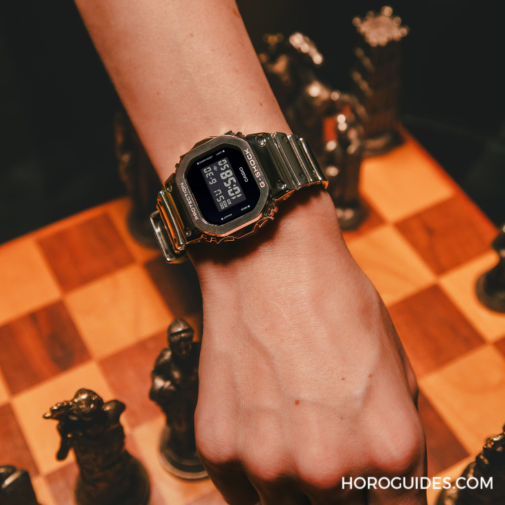 CASIO - G-SHOCK - GM-2100YM-8A - 質感 x 舒適：G-SHOCK全新Fine Metallic系列，金屬質感的進化型矽膠錶帶