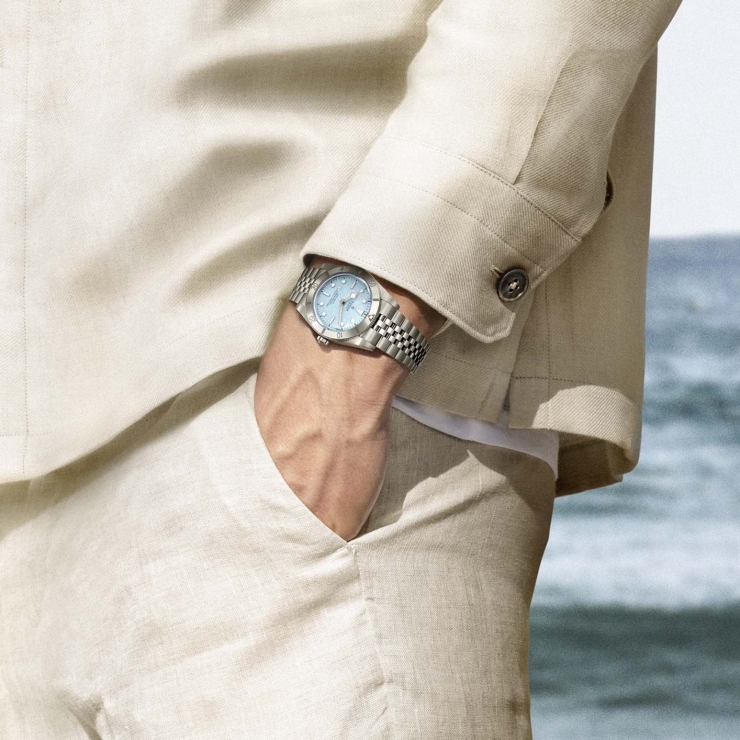 TUDOR - BLACK BAY -  M79000-0001 - 帝舵表 Black Bay 54 新色登場，湖水藍面盤清新破表