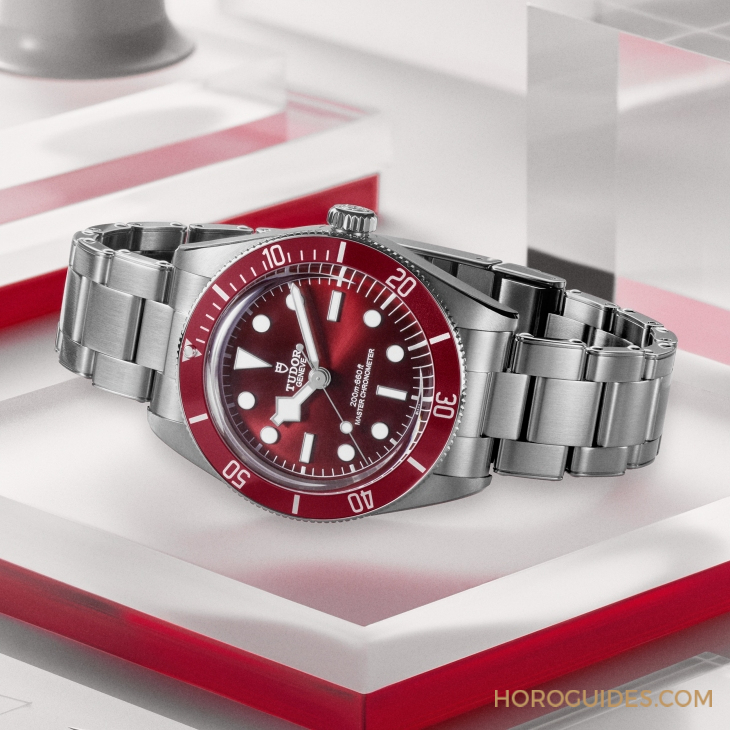 TUDOR - BLACK BAY - M7939A1A0RU-0001 - 潛水本色艷壓紅毯｜TUDOR推出酒紅色Black Bay 58腕錶