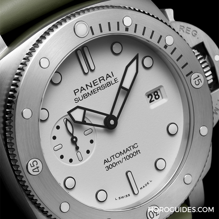 PANERAI - SUBMERSIBLE - PAM01232 - Submersible 44mm強勢回歸 ! 沛納海推出 QuarantaQuattro腕錶