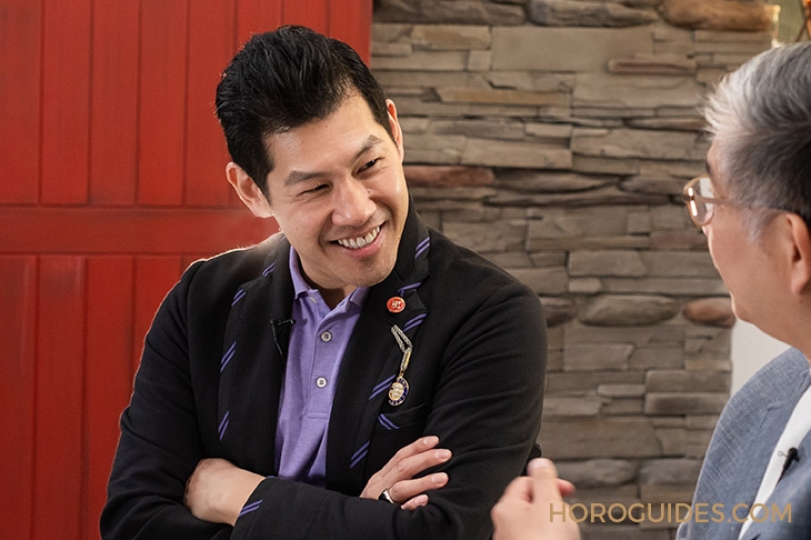 TAG HEUER - MONACO - CAW211P.FC6356 - 【名錶達人TALKS】收藏家Morgan King的故事 Ep.2 - 在入坑勞力士之前，他的300只TAG HEUER豪雅錶