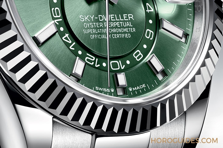 ROLEX - SKY-DWELLER - 336934-0001 - 勞力士天行者Sky-Dweller半金材質推出薄荷綠新色，玫瑰金材質搭配專屬藍綠色錶盤