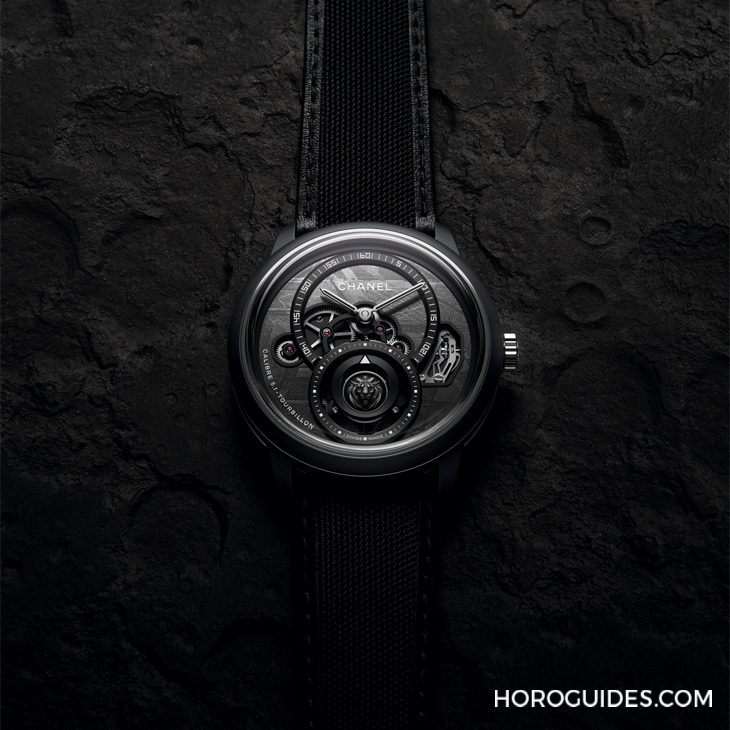 CHANEL - MADEMOISELLE PRIVÉ - H7759 - 跨越時間的獅子情緣｜CHANEL 2023獅子鐘錶新作