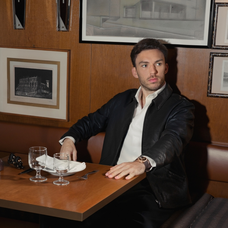 H. MOSER & CIE - STREAMLINER - 6805-0411 - 甜蜜優雅的疾速聯乘！H. MOSER & CIE.攜手Pierre Gasly推出Streamliner陀飛輪朱古力煙燻色限量版