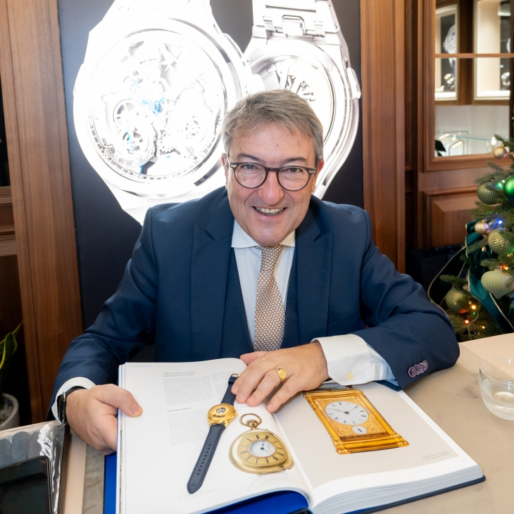 CZAPEK - THE 10th ANNIVERSARY COLLECTION - （Time Jumper - 3N Gold） - 十載復興，淬鍊新「芯」｜CZAPEK行政總裁Xavier de Roquemaurel細談品牌十年復興之路