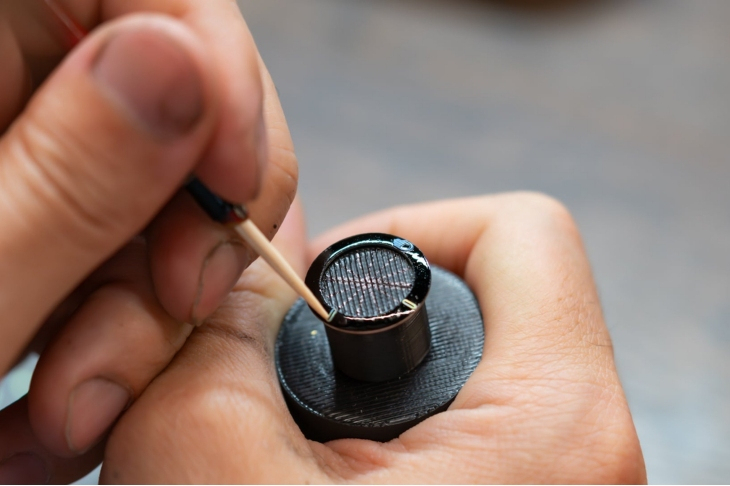 RESSENCE - TYPE 9 - TYPE 9 Ikeda - 時間的空靈化身｜RESSENCE攜手日本漆藝藝術家池田晃將發表全新Type 9 Ikeda