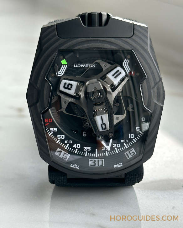 URWERK - SATELLITE - UR-220 ALL BLACK - IG影響力人物：Winston Koo最愛的新收藏