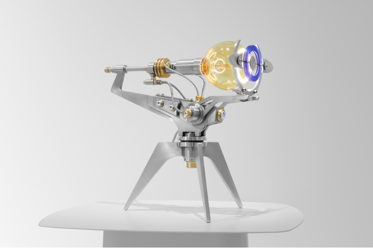 MB&F - 當機械有了溫度｜MB&F x Frank Buchwald藝廊15周年限定機械雕塑ML15 Helios