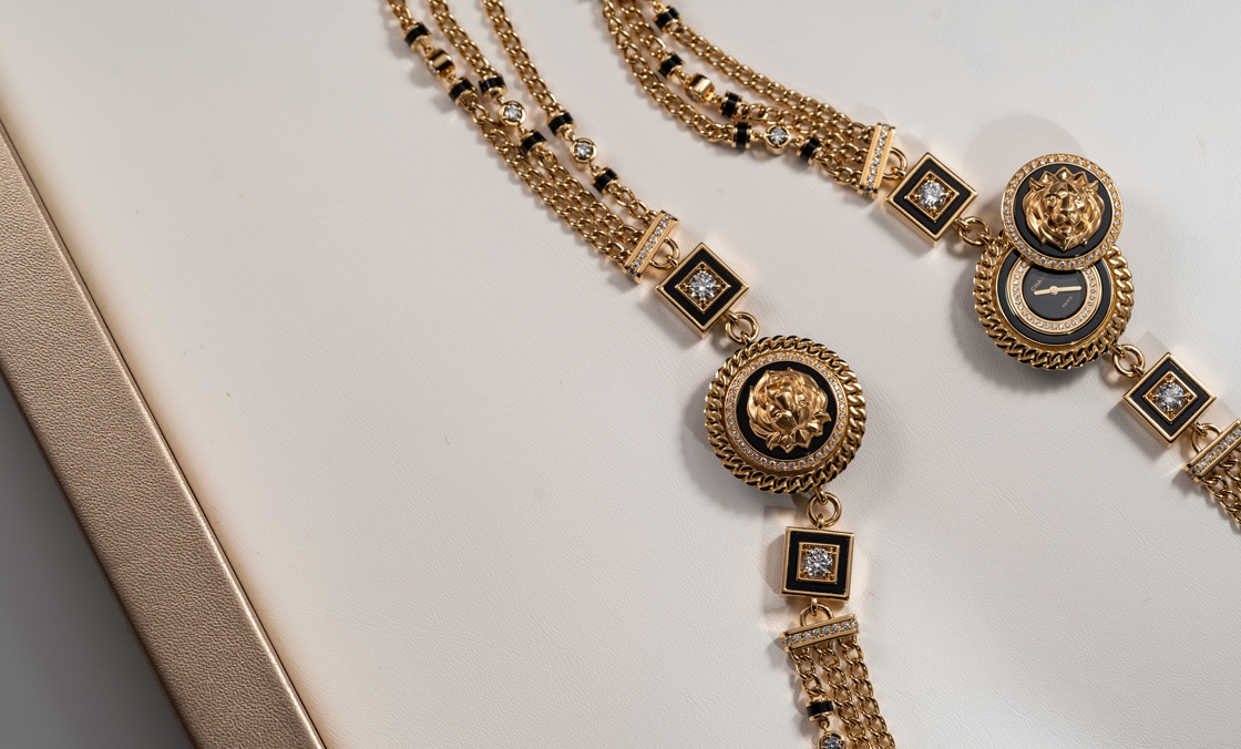 CHANEL - PREMIÈRE - （Première Galon鑲鑽腕錶） - 從CHANEL 2025年新作掌握正在崛起的鐘錶趨勢：具有指時功能的風格珠寶