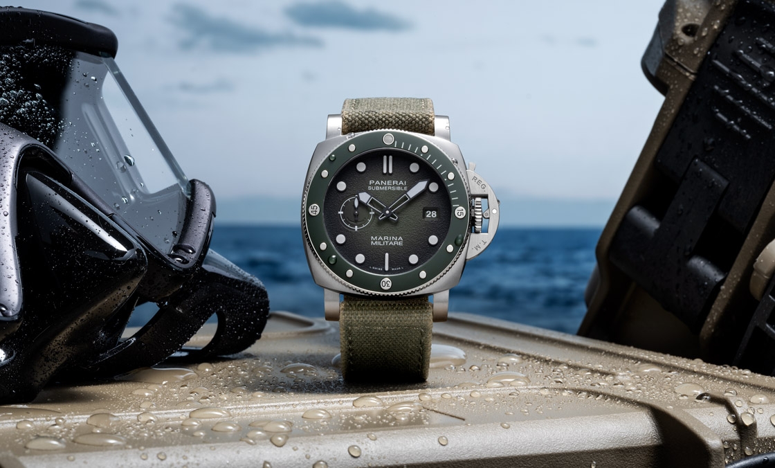 PANERAI - SUBMERSIBLE - PAM01697 - 軍事本色，與義大利海軍航空隊同行｜PANERAI Submersible Marina Militare系列PAM01697、PAM01698