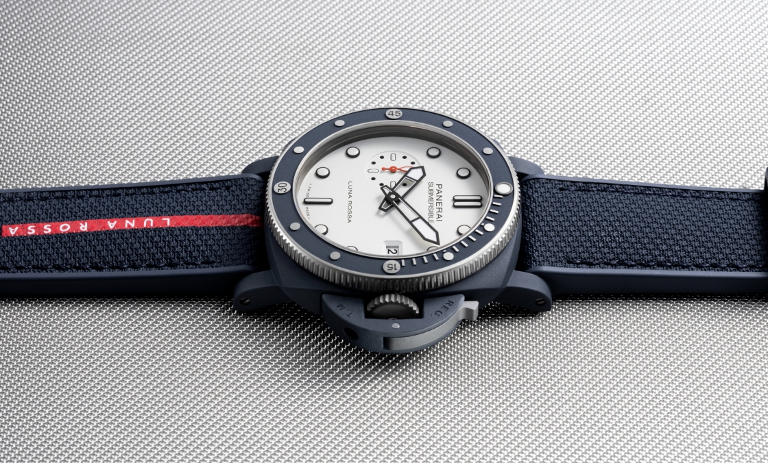 PANERAI - SUBMERSIBLE - PAM01543 -  輕量化黑科技 PANERAI Submersible QuarantaQuattro Luna Rossa Ti-Ceramitech™- PAM01543