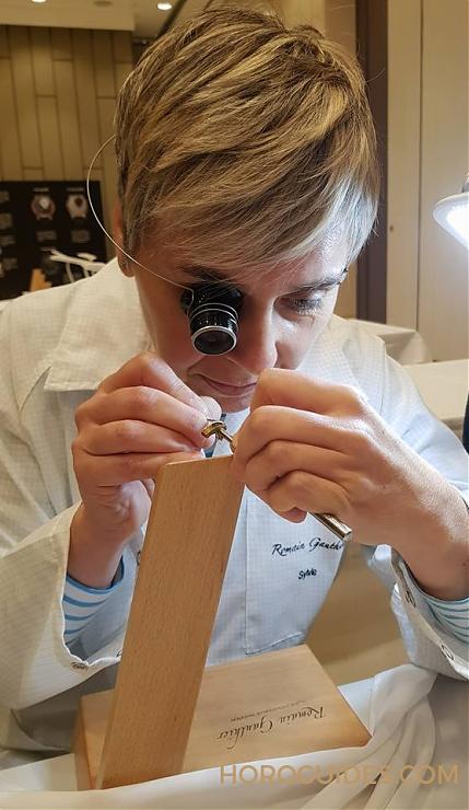 ROMAIN GAUTHIER - INSIGHT MICRO-ROTOR - MON00380 - 精緻的拋磨是鐘錶的靈魂-Romain Gauthier絕不向成本與品質妥協