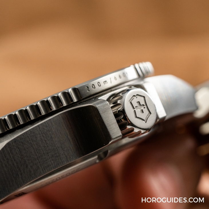 VICTORINOX - Journey 1884 - 242010 - VICTORINOX新旅程序章 Journey 1884為你的日常帶來一點冒險趣味