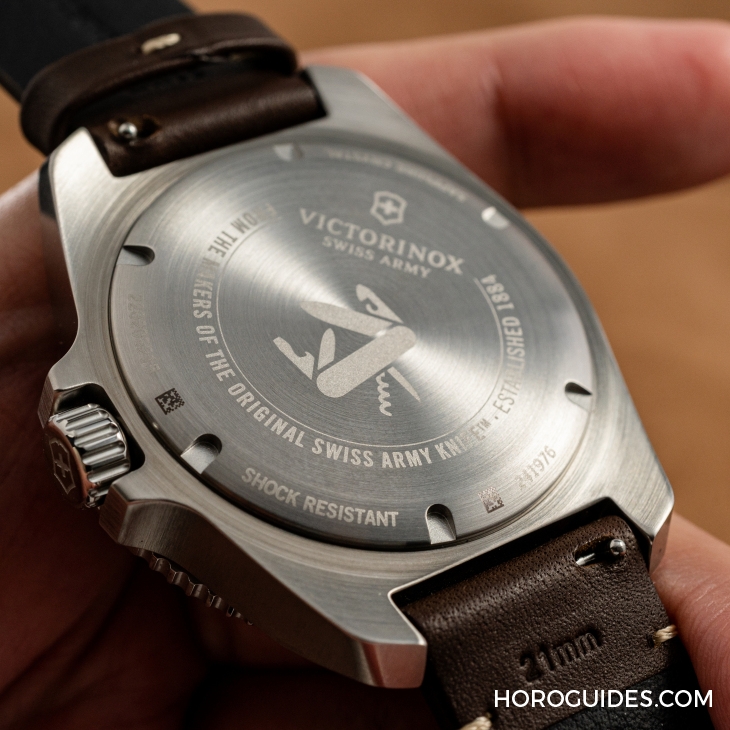 VICTORINOX - Journey 1884 - 242010 - VICTORINOX新旅程序章 Journey 1884為你的日常帶來一點冒險趣味