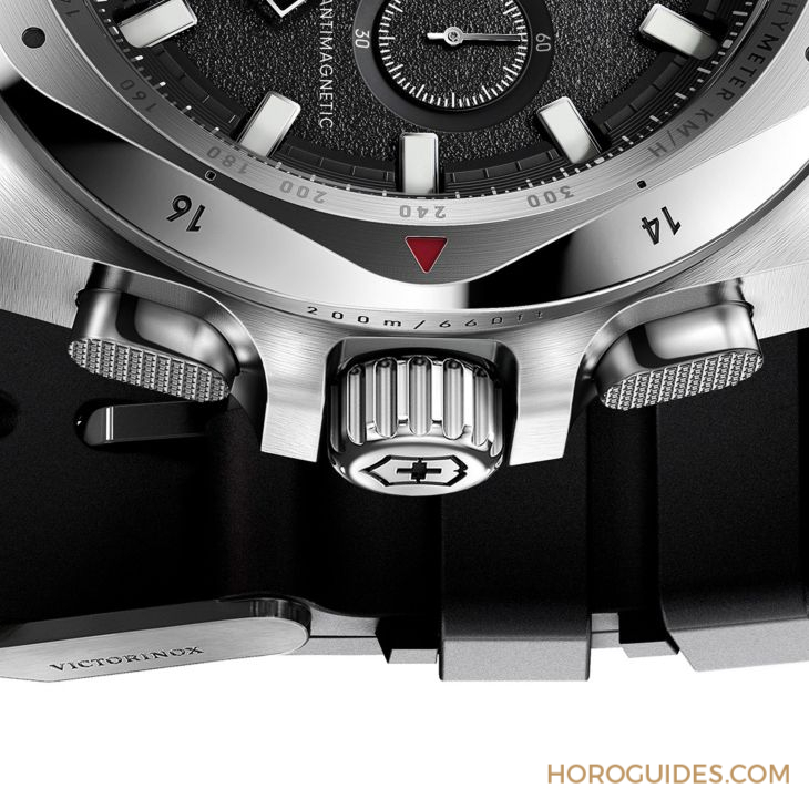 VICTORINOX - I.N.O.X. - 241988.1 - VICTORINOX I.N.O.X. Chrono從機能性出發的美學觀點