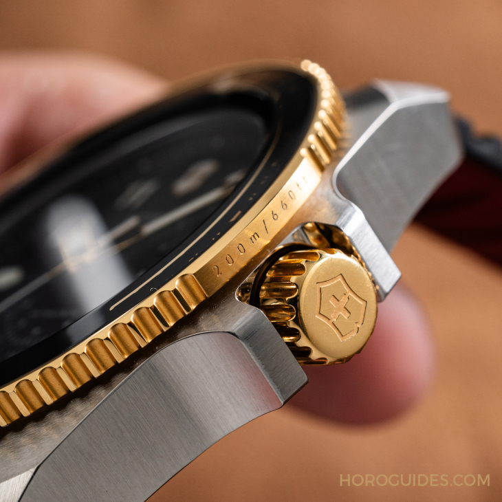 VICTORINOX - Journey 1884 - 242012 - Journey 1884 最潮雙色上身 VICTORINOX設計力再進化