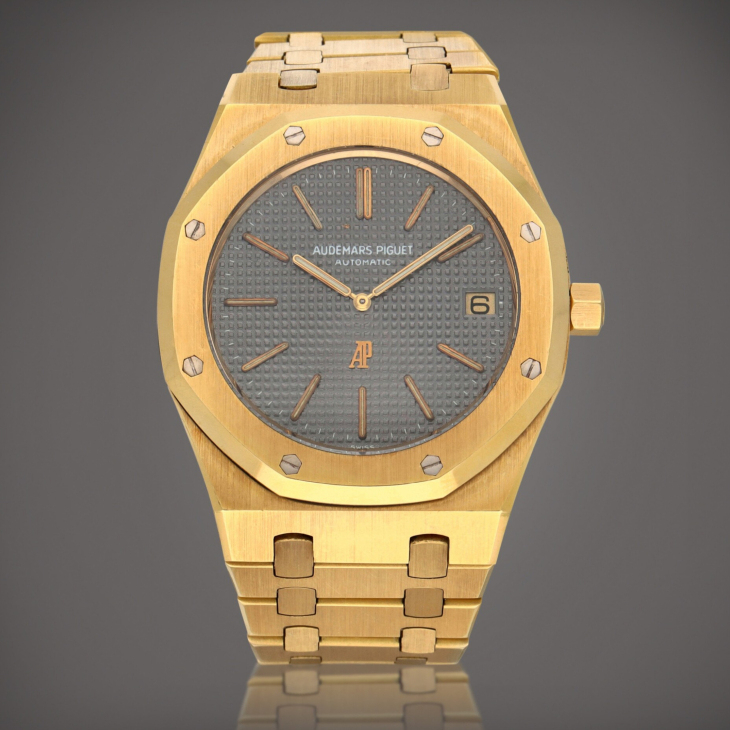 AUDEMARS PIGUET - ROYAL OAK - 26735SG.OO.1320SG.01 - AUDEMARS PIGUET 愛彼如何成為貴金屬專家|Royal Oak皇家橡樹鏤空飛行陀飛輪自動上鍊沙金腕錶與霜金腕錶