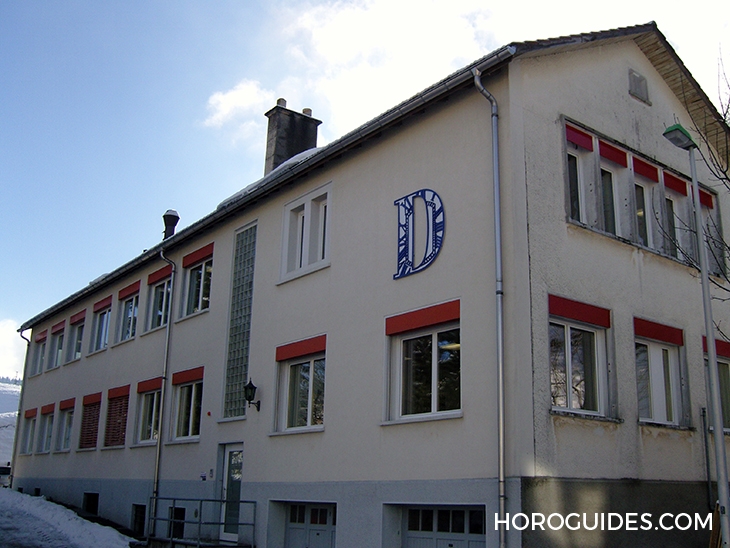 ULYSSE NARDIN - CLASSIC - 8150-111-2/AMERICA - 經典、彌新， 雅典錶的琺瑯工藝