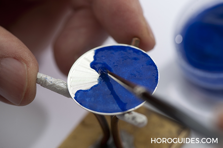 ULYSSE NARDIN - CLASSIC - 8150-111-2/AMERICA - 經典、彌新， 雅典錶的琺瑯工藝