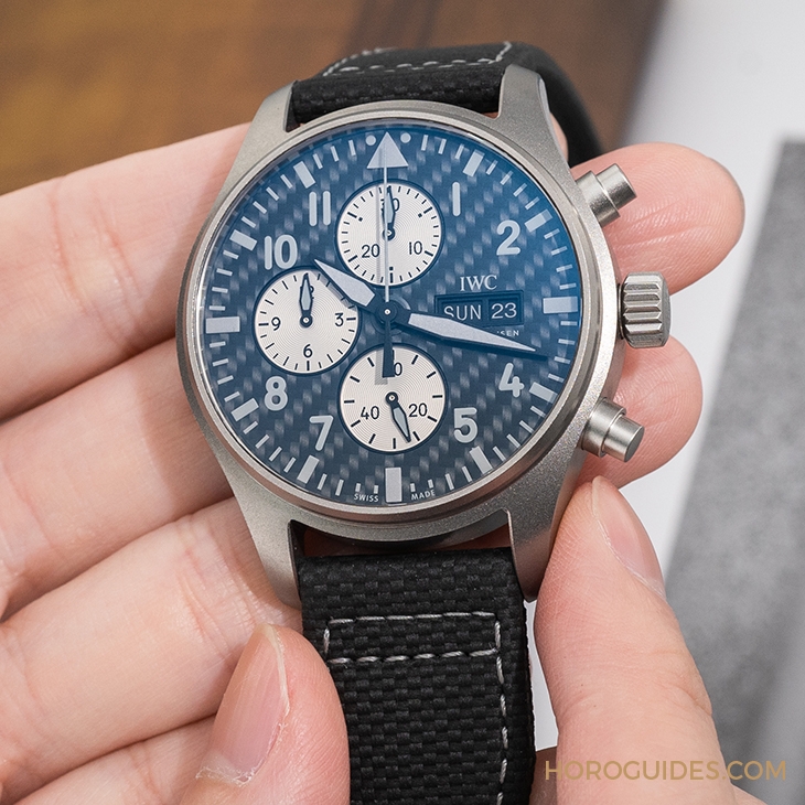 IWC - PILOT - IW377903 - 幫你試戴 ! IWC 飛行員計時碼錶AMG特別版