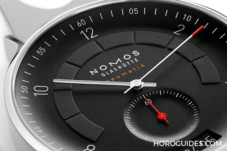 NOMOS - AUTOBAHN - 1301.S2 - 復古賽車鍊帶！NOMOS Autobahn系列「Director