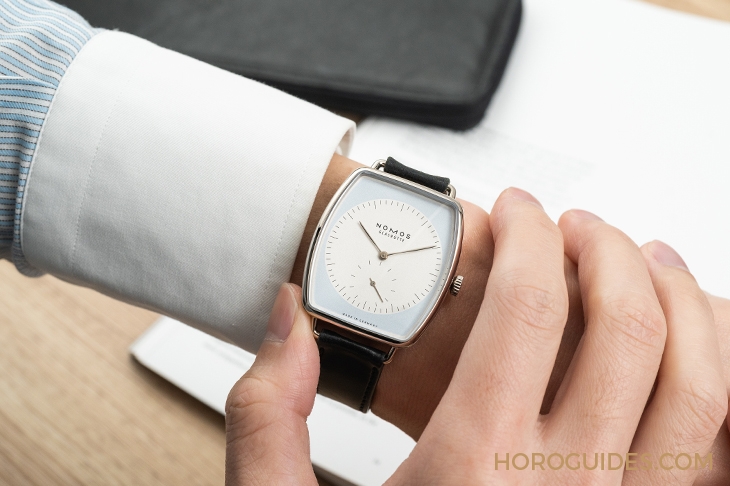 NOMOS - GOLDEN - 920 - NOMOS Lux白金腕錶，一種讓人意猶未盡的氣質美學