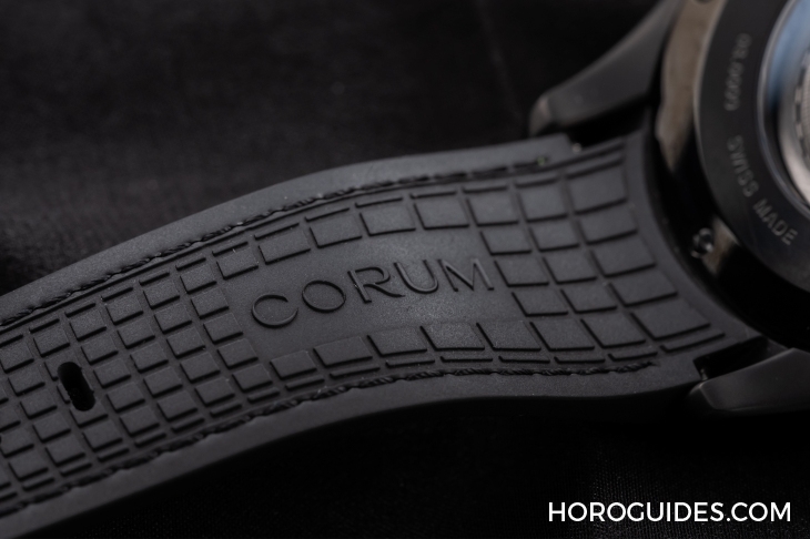 CORUM - BUBBLE - L082/04270 - 大膽狂放!泡泡裡的幽冥綠光|Corum Bubble X Ray自動腕錶