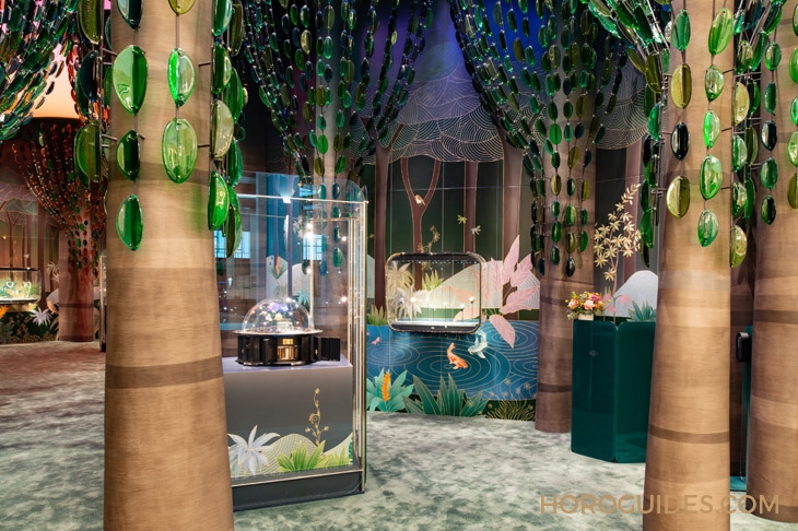 VAN CLEEF & ARPELS - POETIC COMPLICATION - VCARPBNJ00 - 聚焦寶石之美：梵克雅寶總裁Nicolas Bos導覽2023年新作