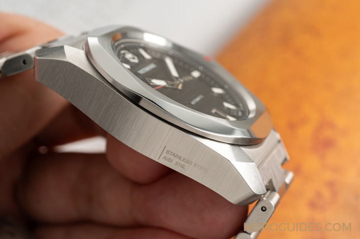 VICTORINOX - I.N.O.X. - 242020 - 除了無法被輾壓的強悍,新一代Victorinox I.N.O.X.系列腕錶還多了從容穿梭不同情境的魅力