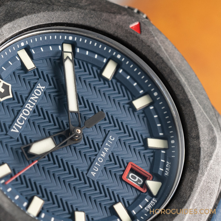 VICTORINOX - I.N.O.X. - 242020 - 除了無法被輾壓的強悍,新一代Victorinox I.N.O.X.系列腕錶還多了從容穿梭不同情境的魅力