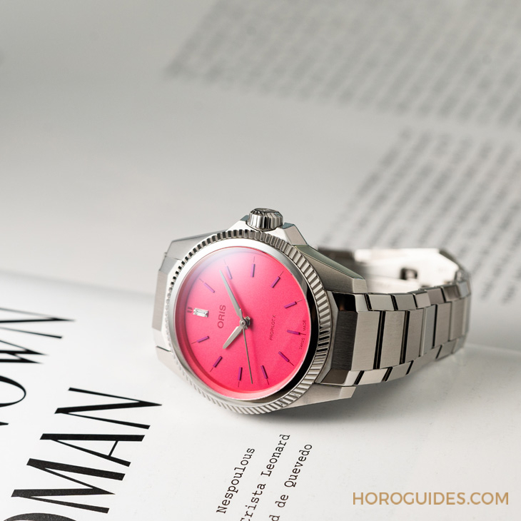 ORIS - PROPILOT - 01 531 7796 4158-07 8 17 05LC - 想追的來!華麗巨星Miss Piggy和你捉迷藏|Oris ProPilot X Miss Piggy特別版腕錶