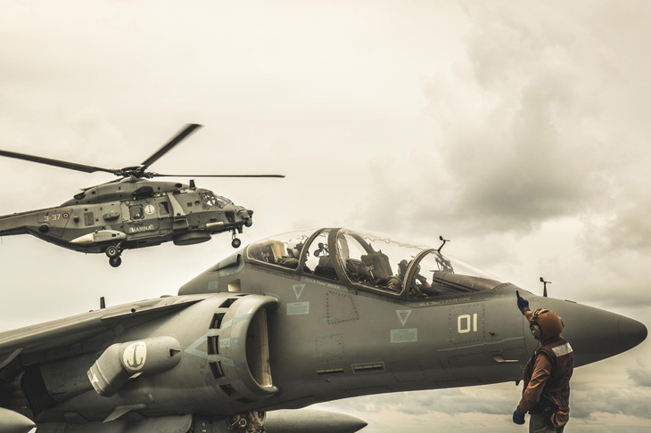 PANERAI - SUBMERSIBLE - PAM01697 - 軍事本色,與義大利海軍航空隊同行|PANERAI Submersible Marina Militare系列PAM01697、PAM01698