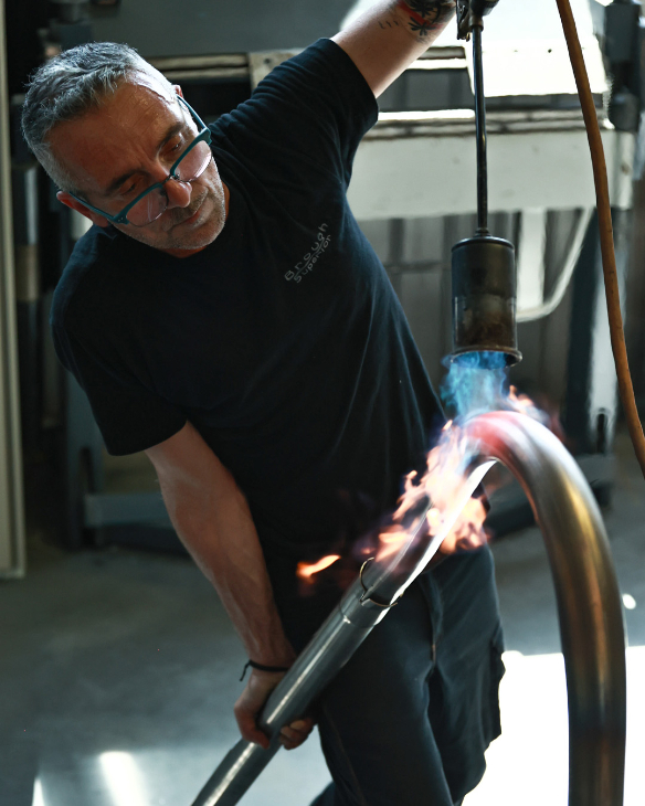 RICHARD MILLE - 極速逸品！以製錶精髓入魂的動力機械｜RICHARD MILLE ⨯ Brough Superior RMB01摩托車