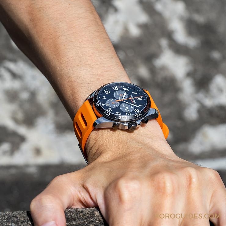 VICTORINOX - FieldForce Chrono - 241855 - Victorinox FieldForce Sport Chrono，陪伴你精彩每一天的風格亮點