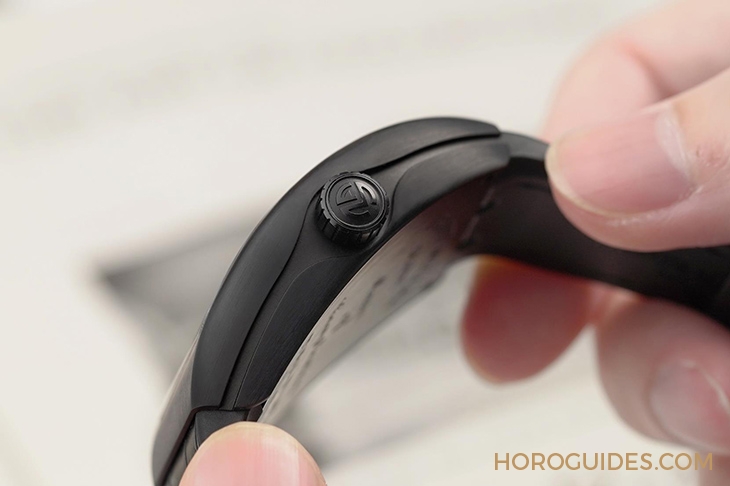 FRANCK MULLER - VANGUARD - V 45 SC DT - 硬派玩家才懂的全黑魅力｜FRANCK MULLER Vanguard大三針日曆錶