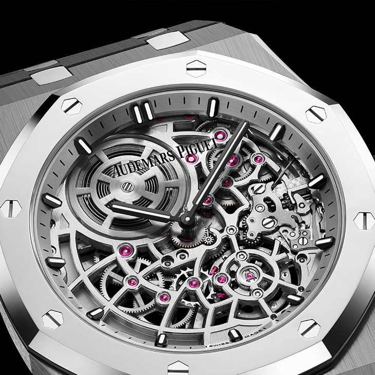 AUDEMARS PIGUET - ROYAL OAK - 15467BA.OO.1256BA.01 - AP愛彼的同色系機械美學:Royal Oak皇家橡樹熱門鏤空款式新作登場