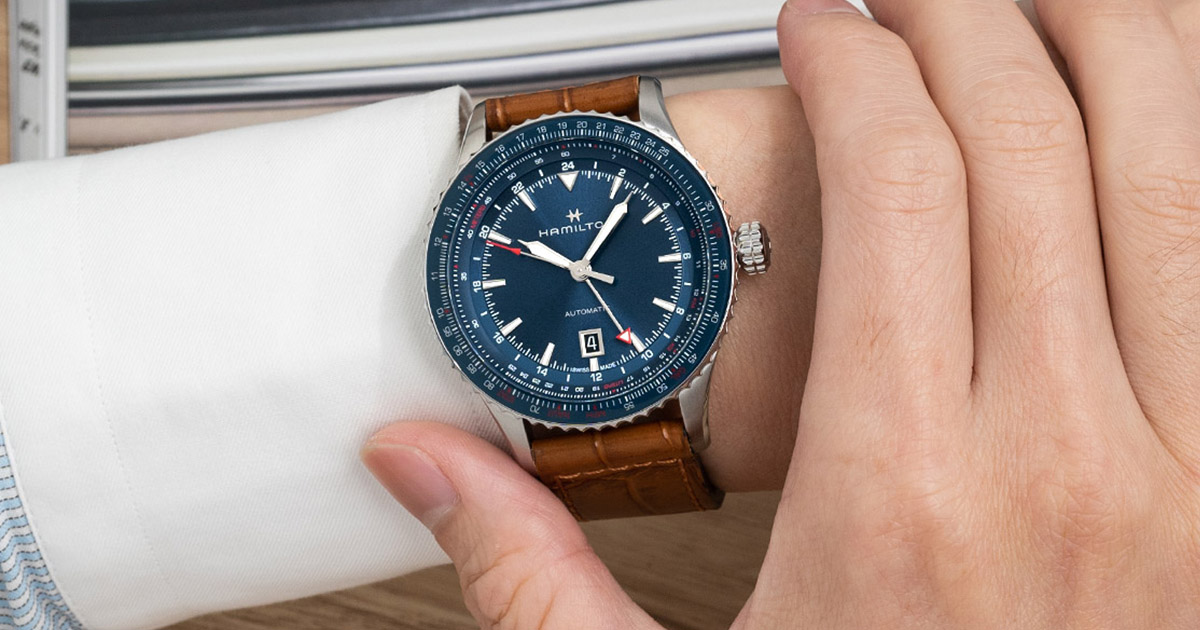 屬於你的飛行壯遊｜漢米爾頓卡其航空Converter兩地時間