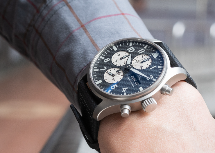 幫你試戴 ! IWC 飛行員計時碼錶AMG特別版