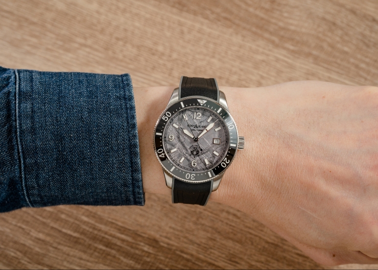 直擊靈魂深處的冰裂紋!萬寶龍1858 Iced Sea運動潛水腕錶 極酷冰岩灰錶盤